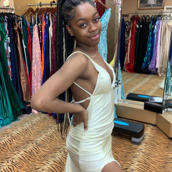 Jessica Angel #811 - Picture 1 of 3